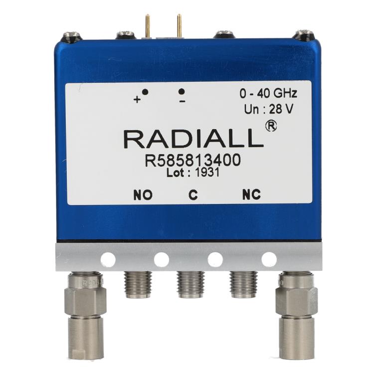 product Photo R585863500